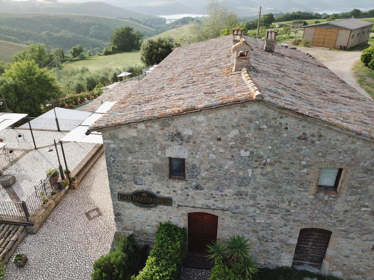 Agriturismo San Bartolomeo Montecchio  Exterior photo